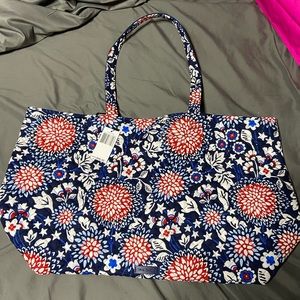 Vera Bradley Grand Tote bag reversible